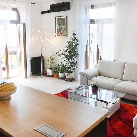 Divia Apartment Rijeka Ngoại thất bức ảnh