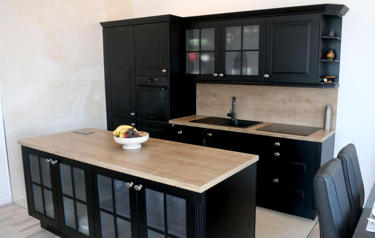 Divia Apartment Rijeka Ngoại thất bức ảnh