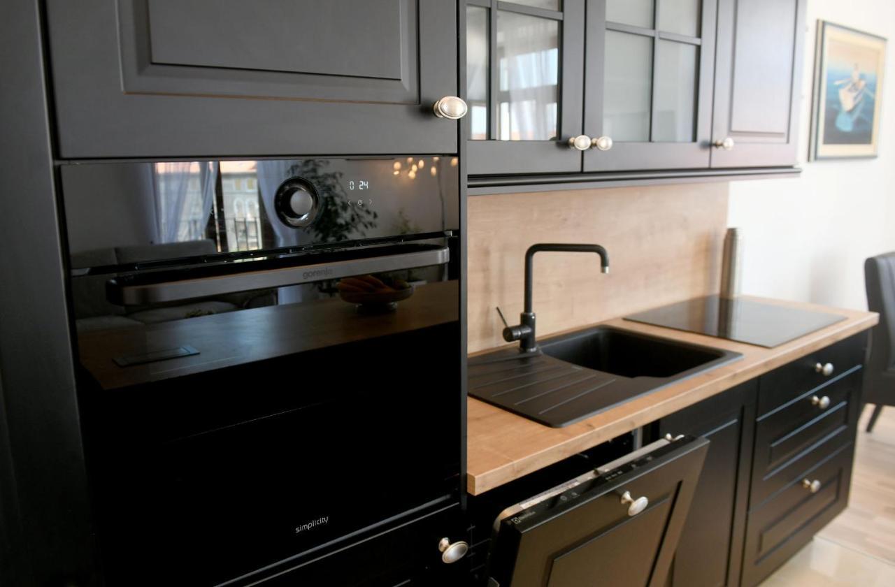 Divia Apartment Rijeka Ngoại thất bức ảnh