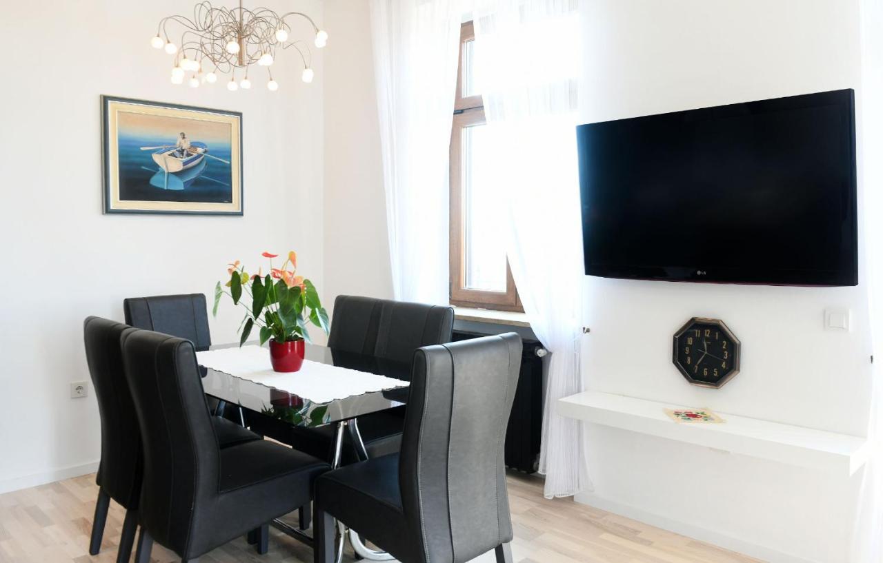 Divia Apartment Rijeka Ngoại thất bức ảnh