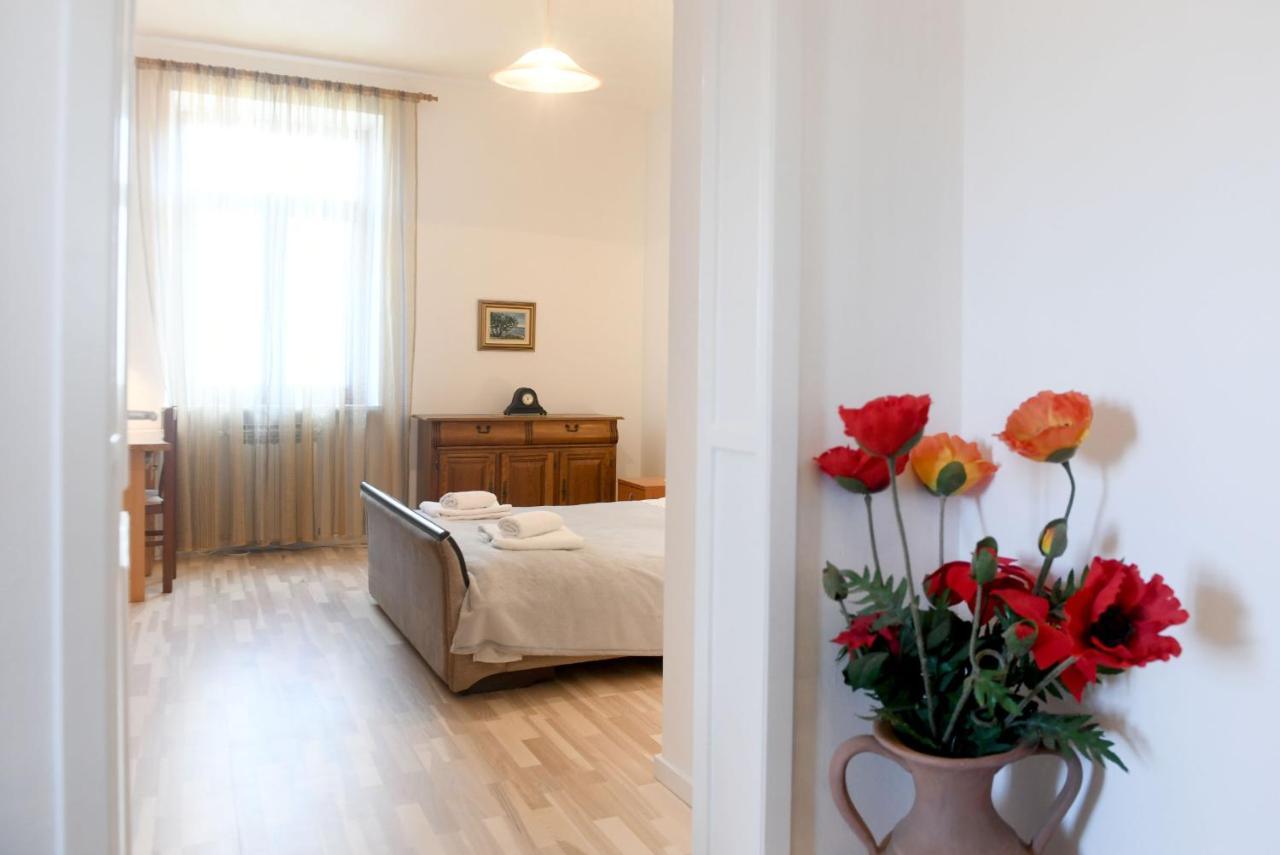 Divia Apartment Rijeka Ngoại thất bức ảnh