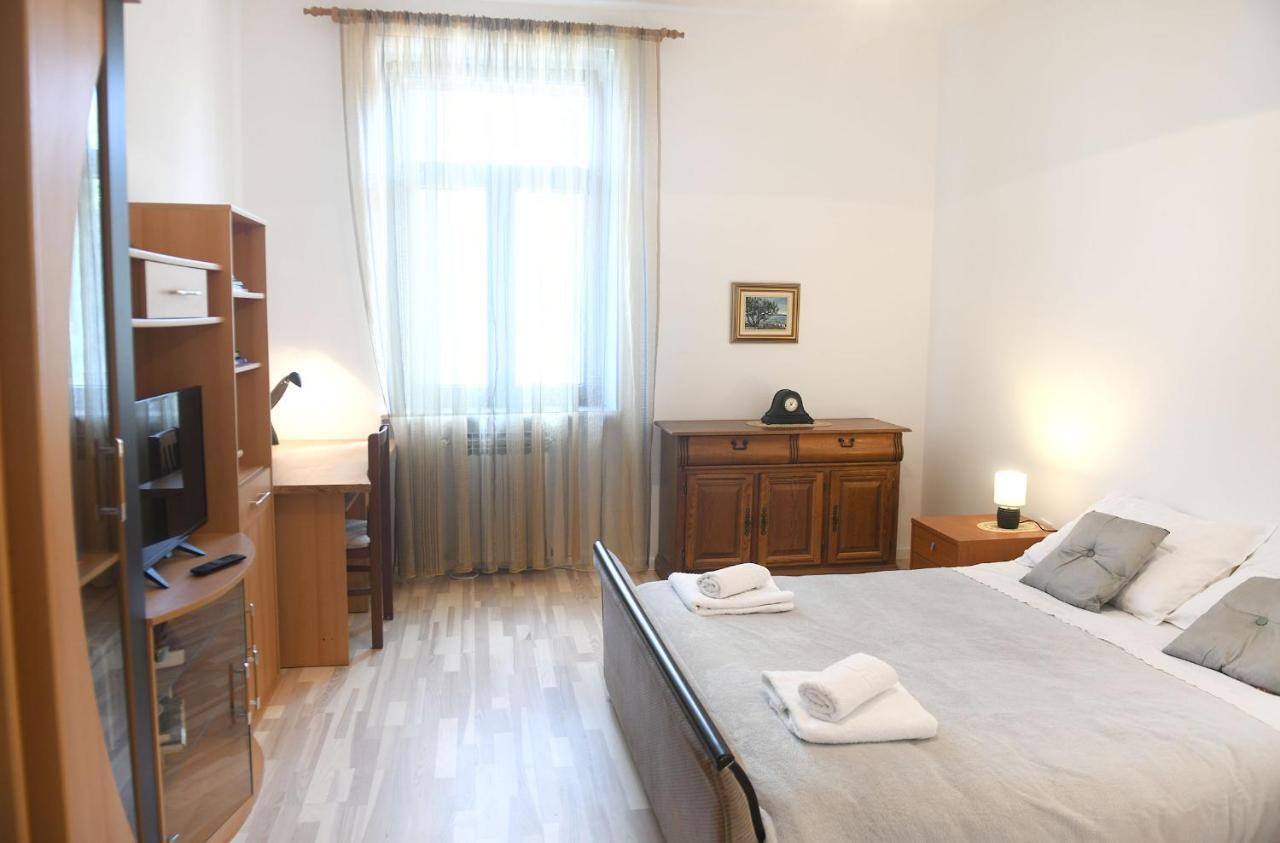 Divia Apartment Rijeka Ngoại thất bức ảnh