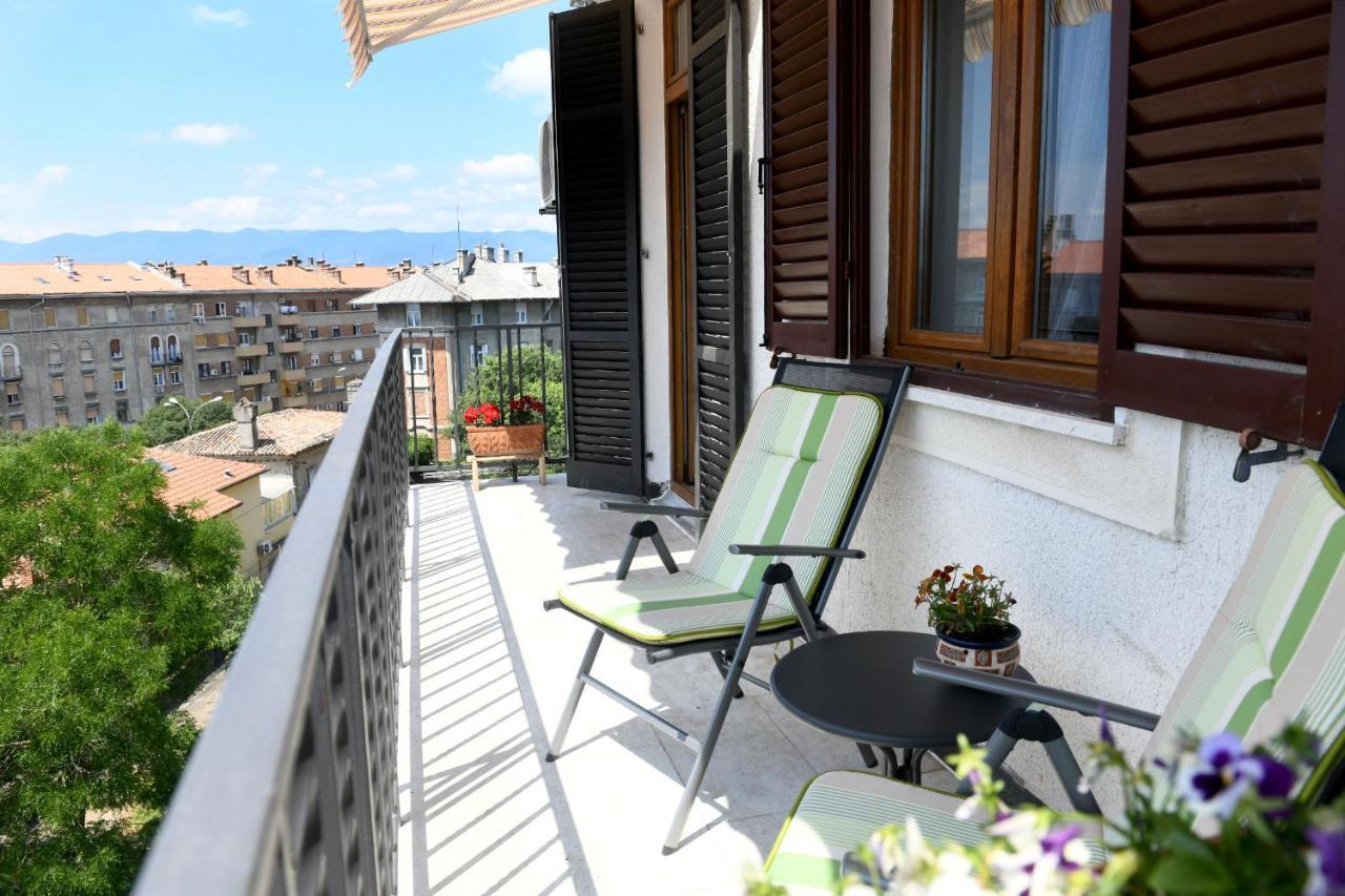 Divia Apartment Rijeka Ngoại thất bức ảnh